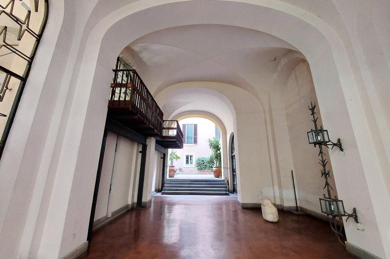 Luxury Di San Giacomo Apartment Рим Екстериор снимка
