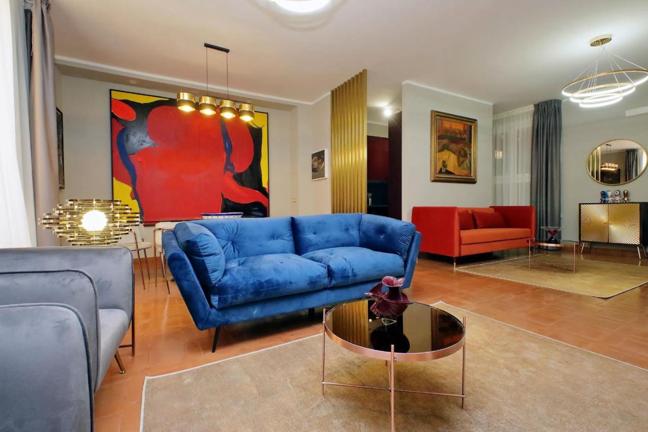 Luxury Di San Giacomo Apartment Рим Екстериор снимка